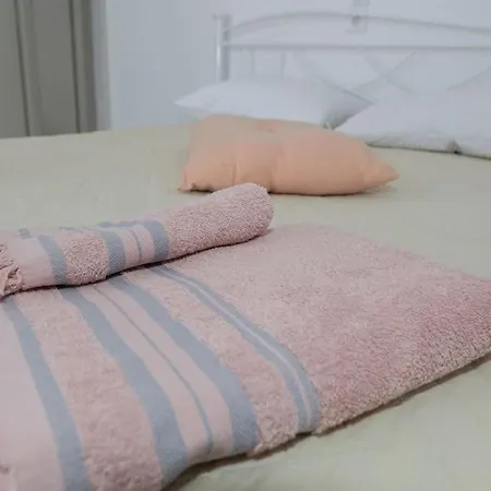 Alexas Vakantiehuis Kamena Vourla