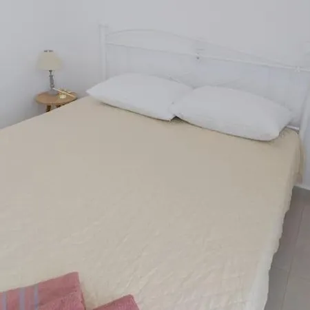 Vakantiehuis Alexas Kamena Vourla